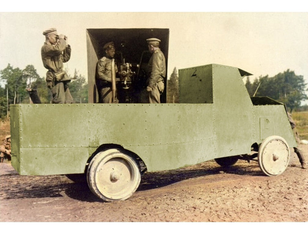 1/35 Packad-Izhorsky Amored Car Russia 1916 (Copy)