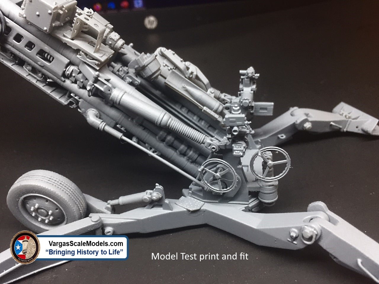 1/35  M777-A2  155mm Medium Towed Howitzer