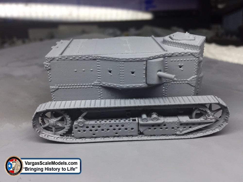 1/72 WW1 Holt gas-electric Tank